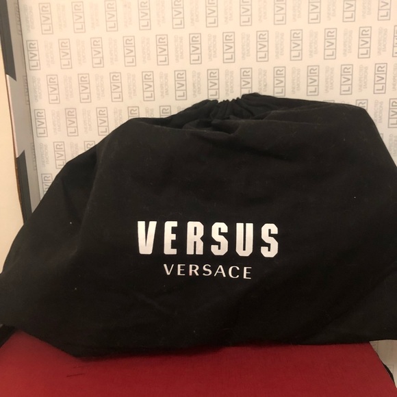 Versace versus mini back pack - Picture 4 of 4